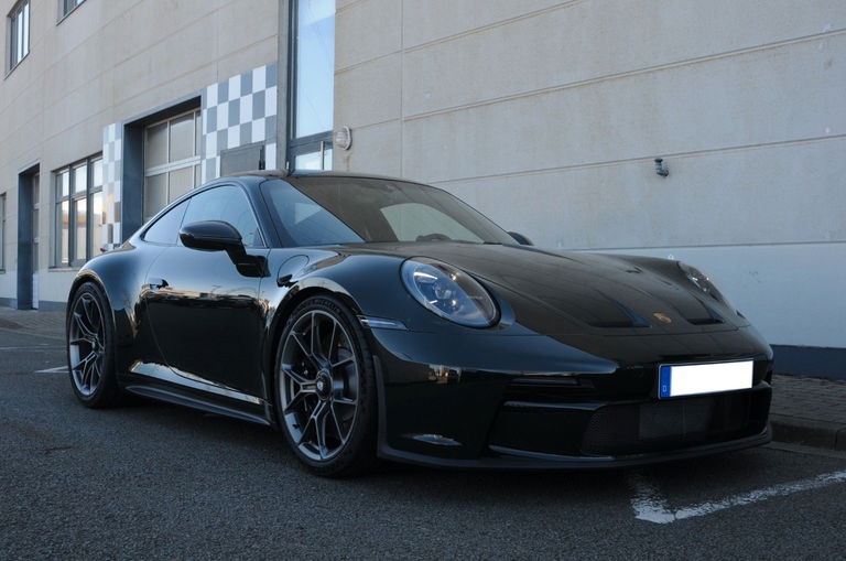 Porsche 992 GT3 Touring