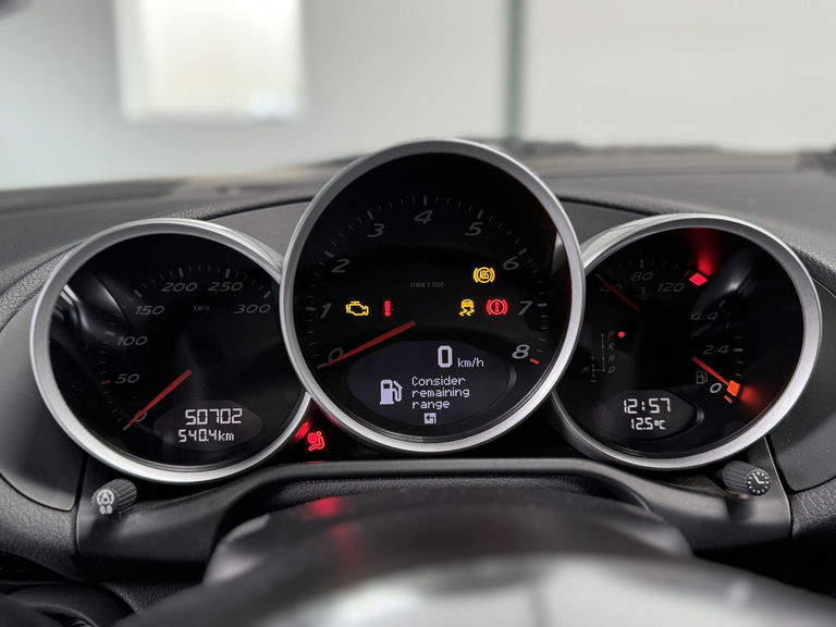 Porsche 987 Cayman R