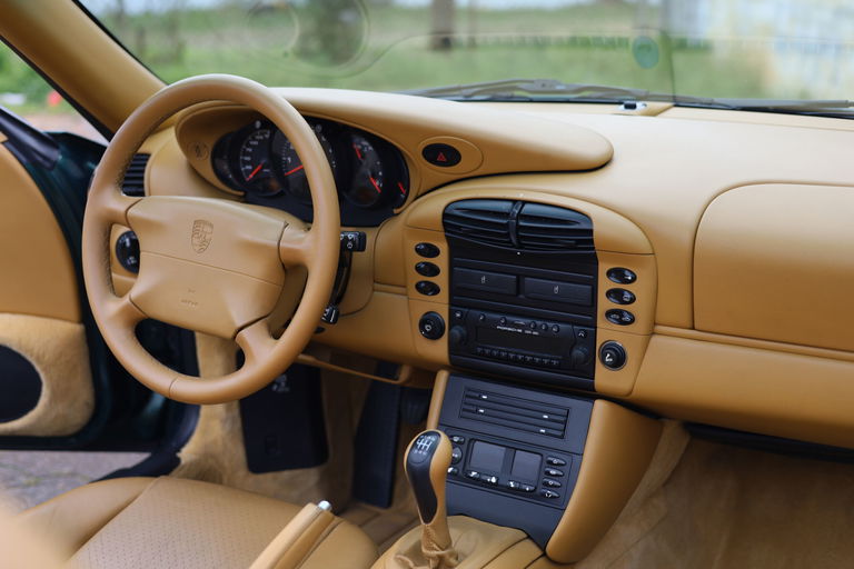 Porsche 996 Carrera
