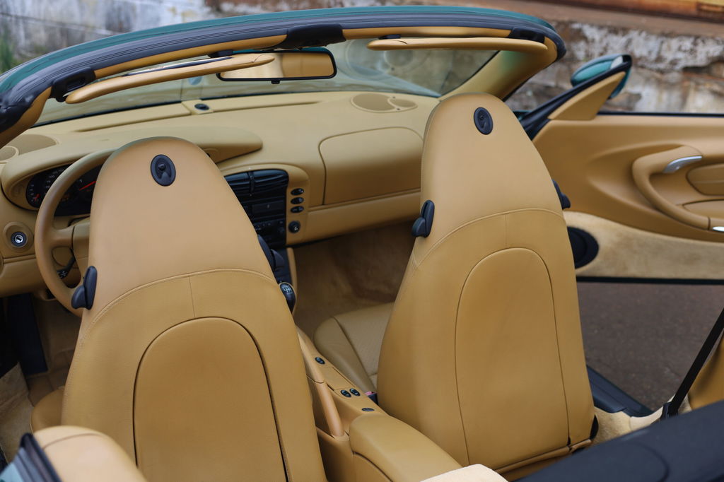 Porsche 996 Carrera