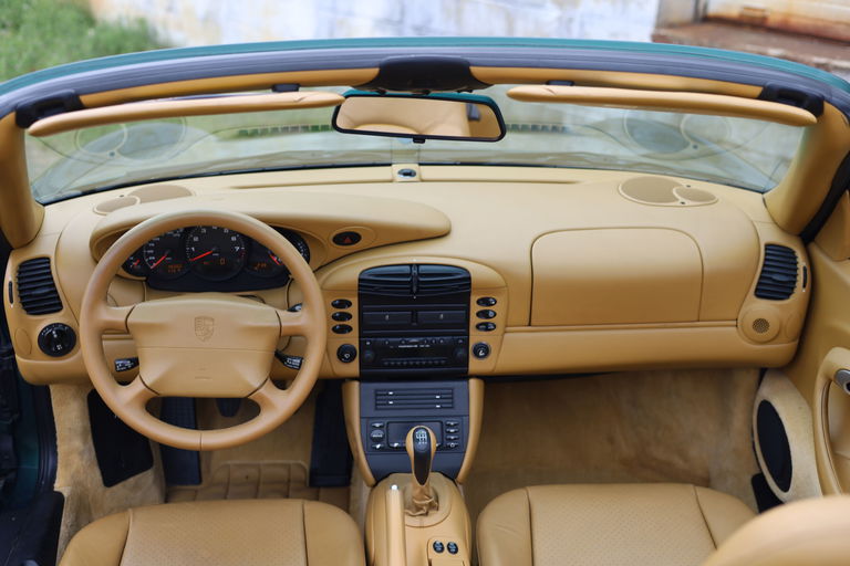 Porsche 996 Carrera