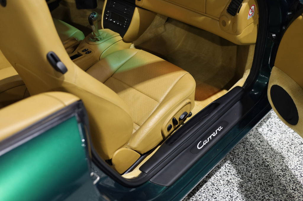 Porsche 996 Carrera