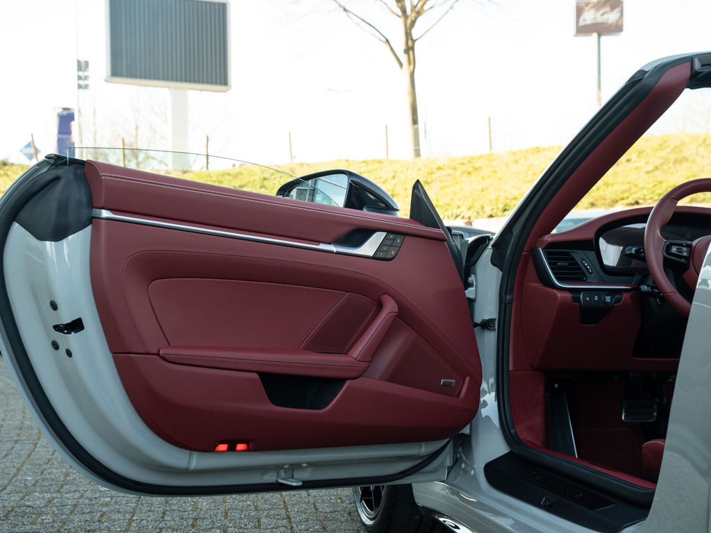 Porsche 992.2 Targa 4 GTS