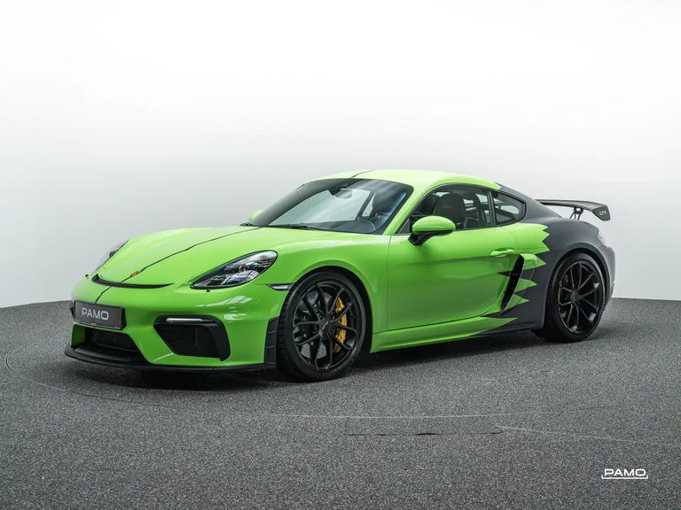 Porsche 718 Cayman GT4