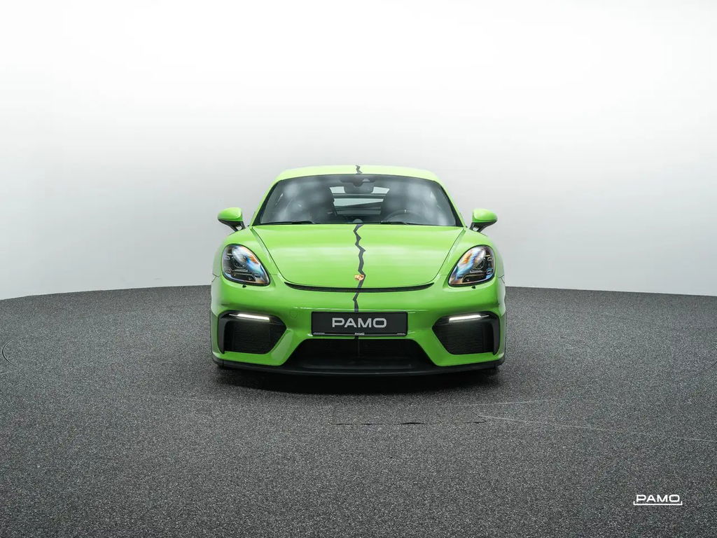 Porsche 718 Cayman GT4