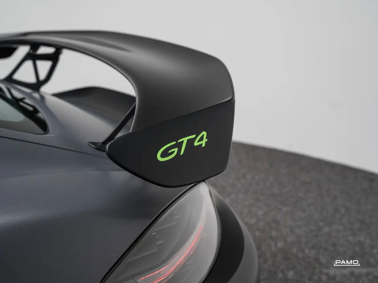 Porsche 718 Cayman GT4