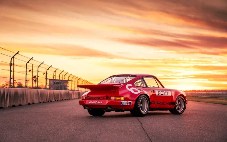 IROC Porsche 911 Carrera 3.0 RSR