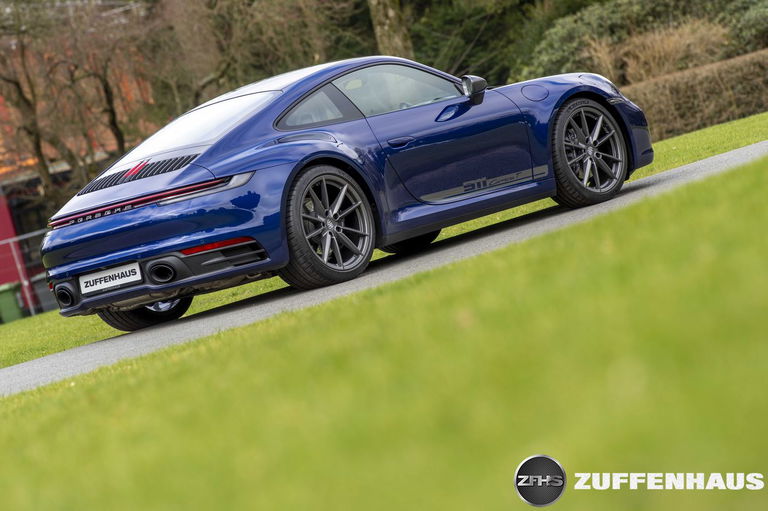 Porsche 992 Carrera T