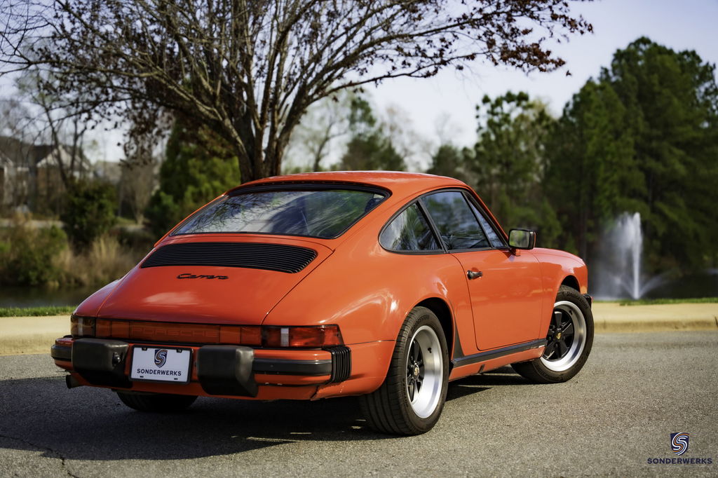 Porsche 911 Carrera 3.2