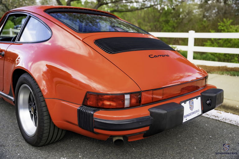 Porsche 911 Carrera 3.2