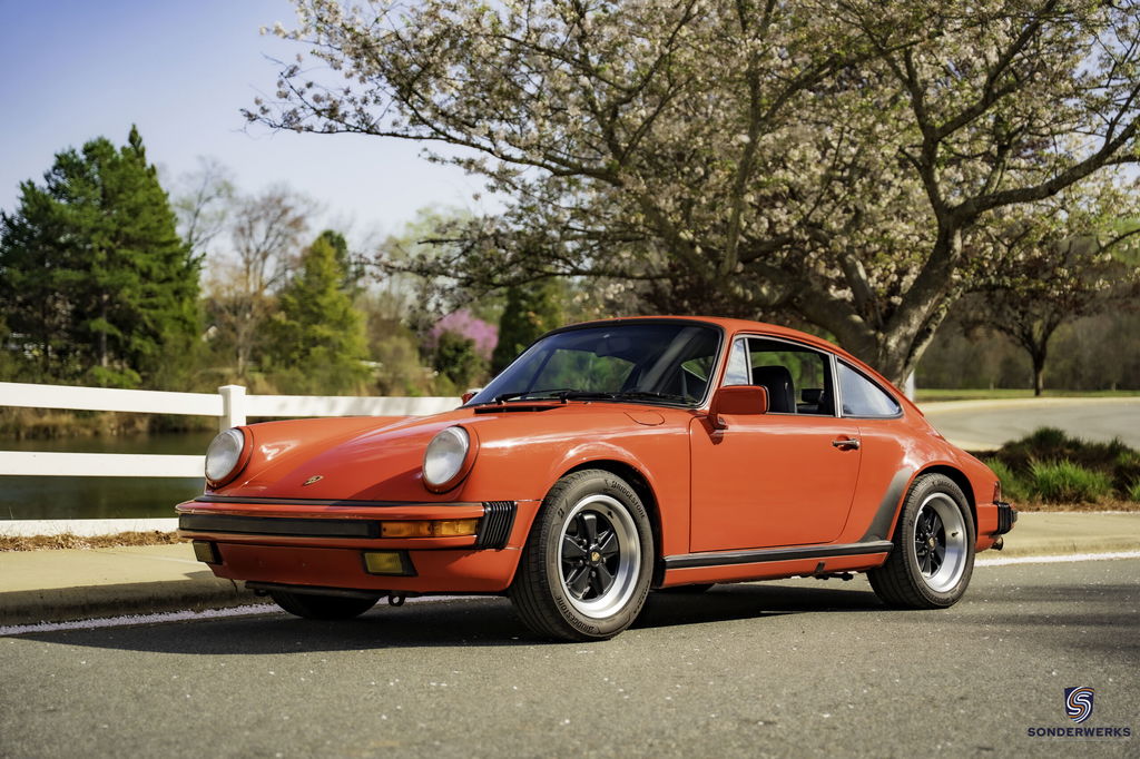 Porsche 911 Carrera 3.2