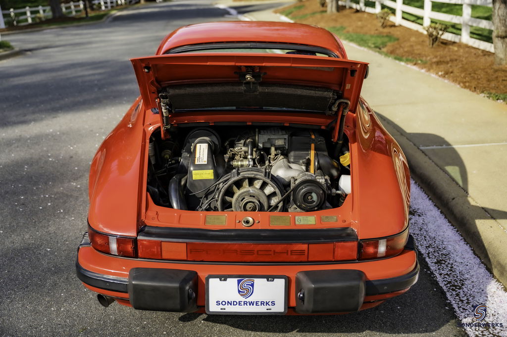 Porsche 911 Carrera 3.2