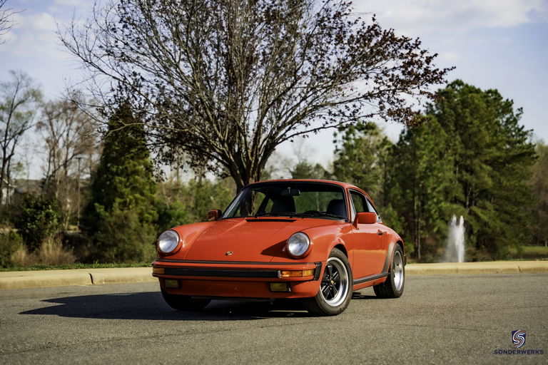 Porsche 911 Carrera 3.2