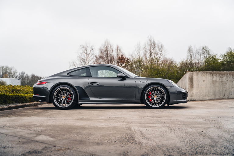 Porsche 991.2 Carrera 4S