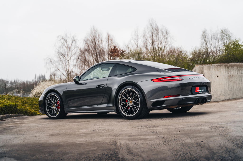 Porsche 991.2 Carrera 4S