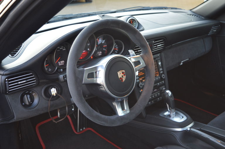 Porsche 997.2 Carrera GTS