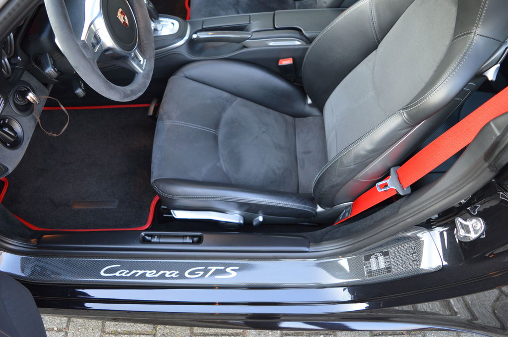 Porsche 997.2 Carrera GTS