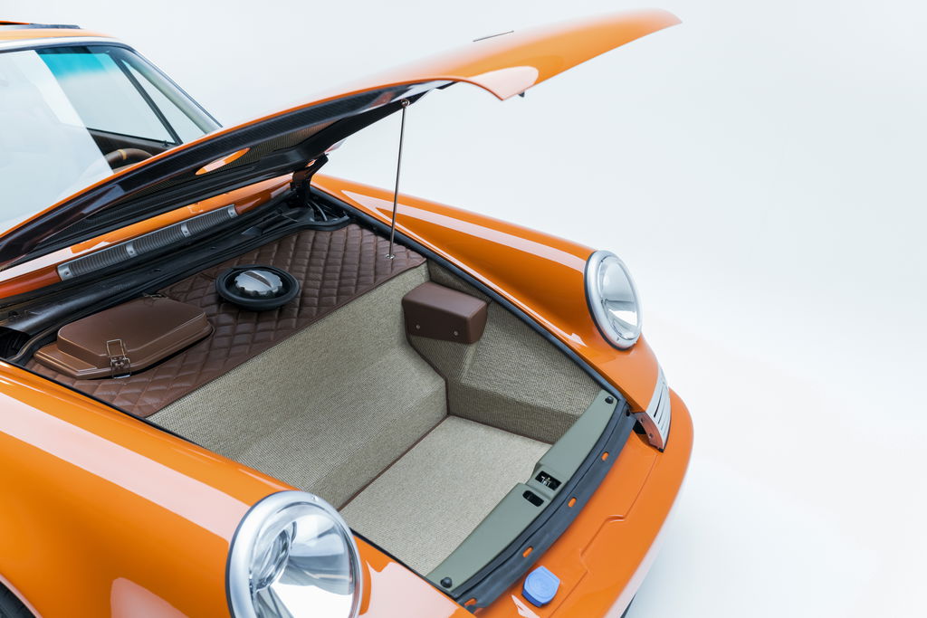 Porsche 911 Backdate