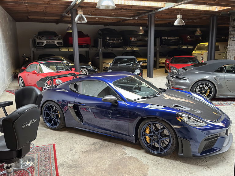 Porsche 718 Cayman GT4 RS