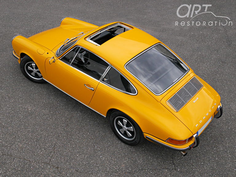 Porsche 911 E