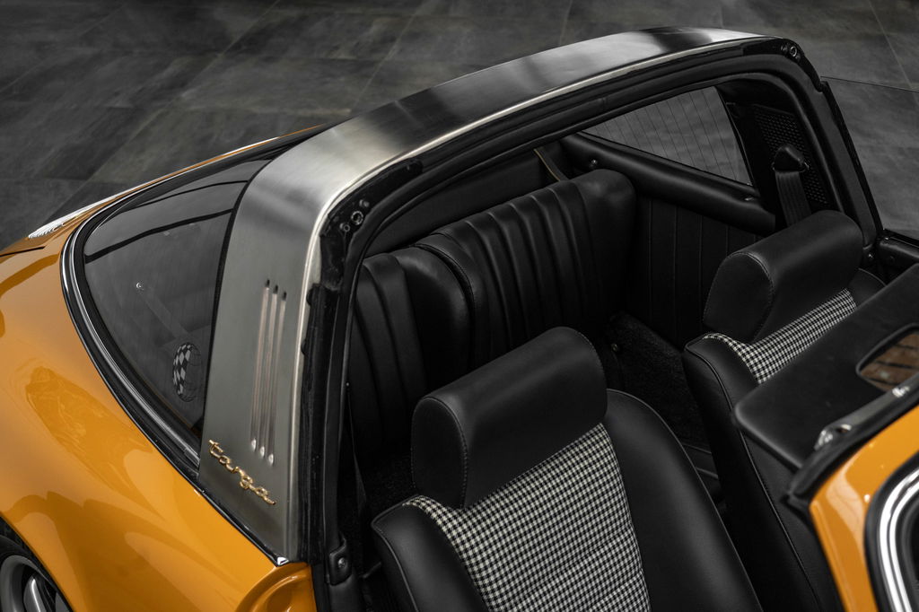 Porsche 911 S (F-Modell)