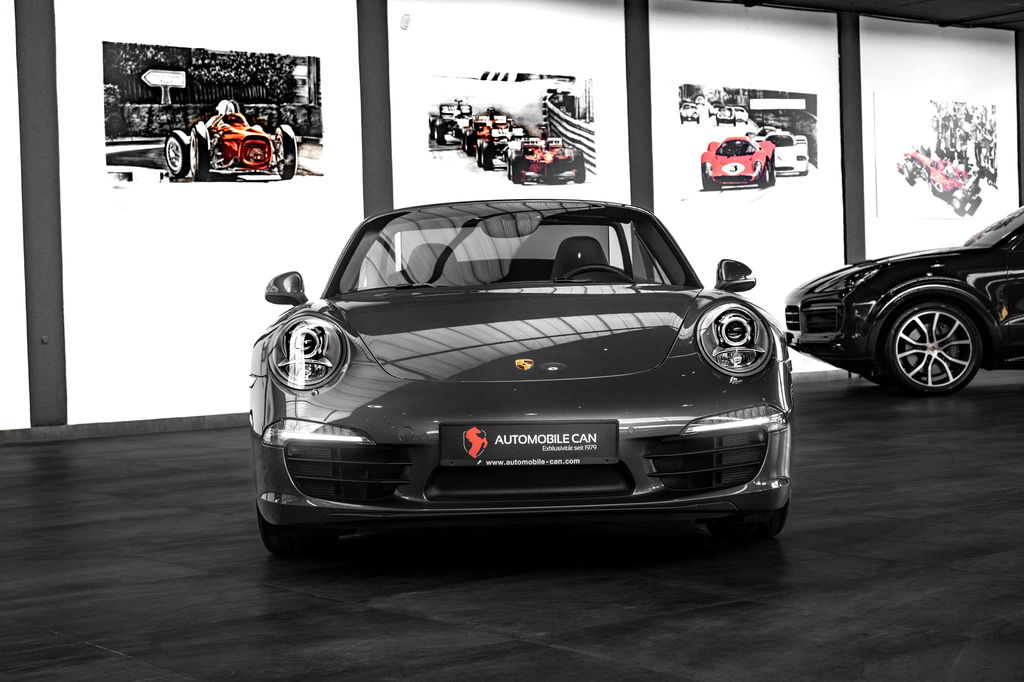 Porsche 991 Carrera