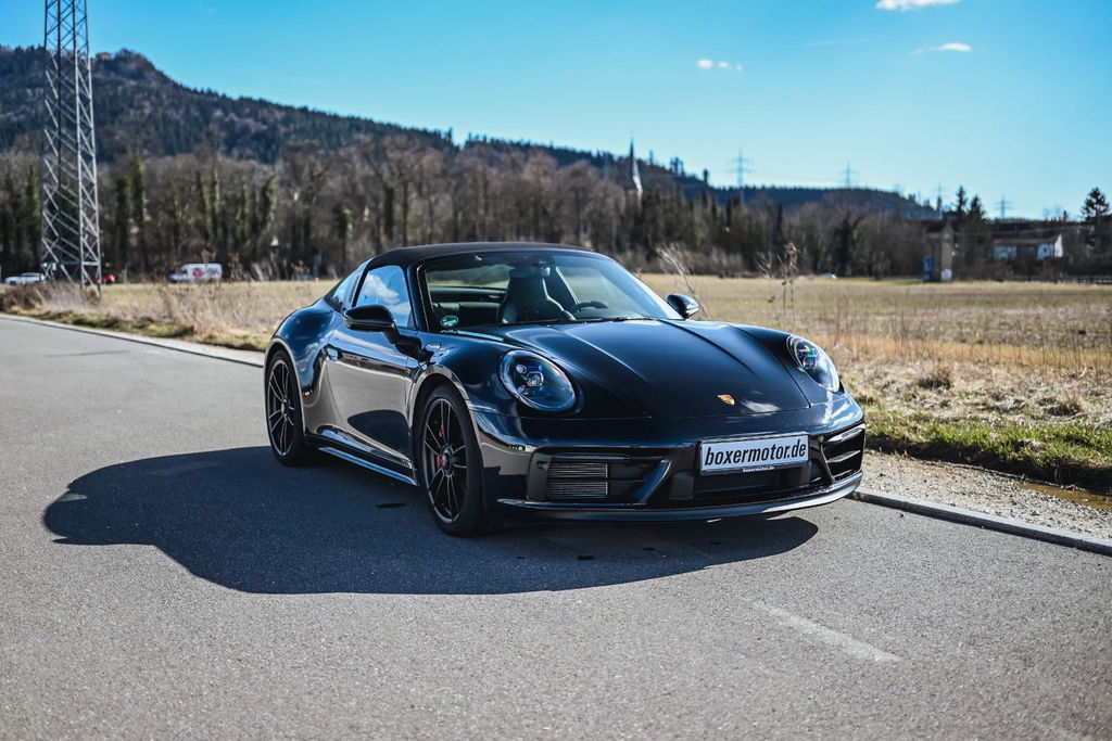Porsche 992 Targa 4 GTS