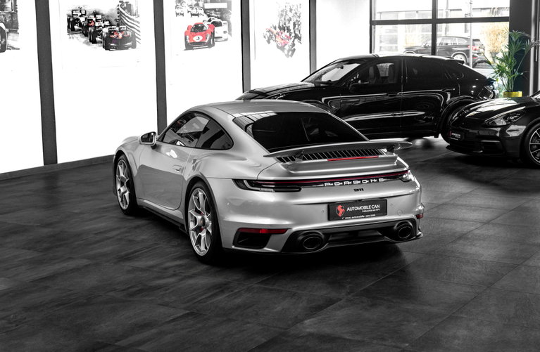 Porsche 992 Turbo