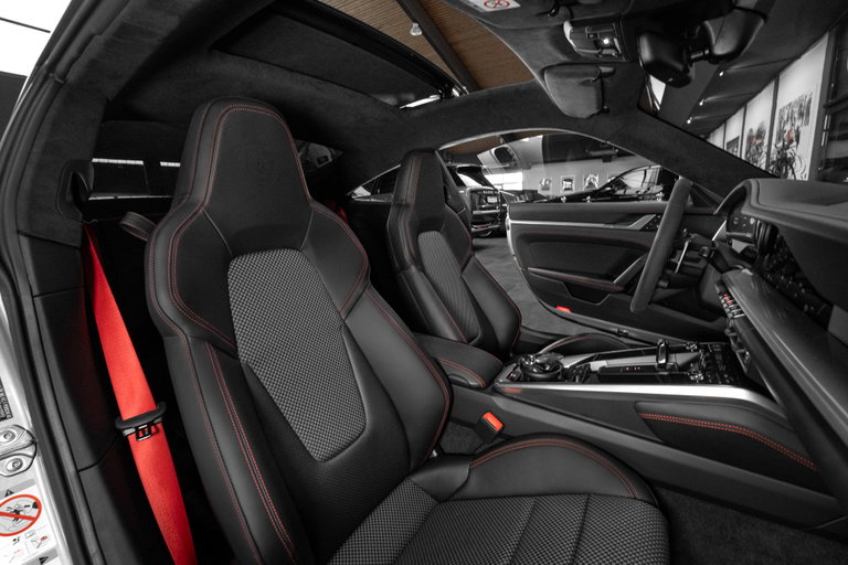 Porsche 992 Turbo