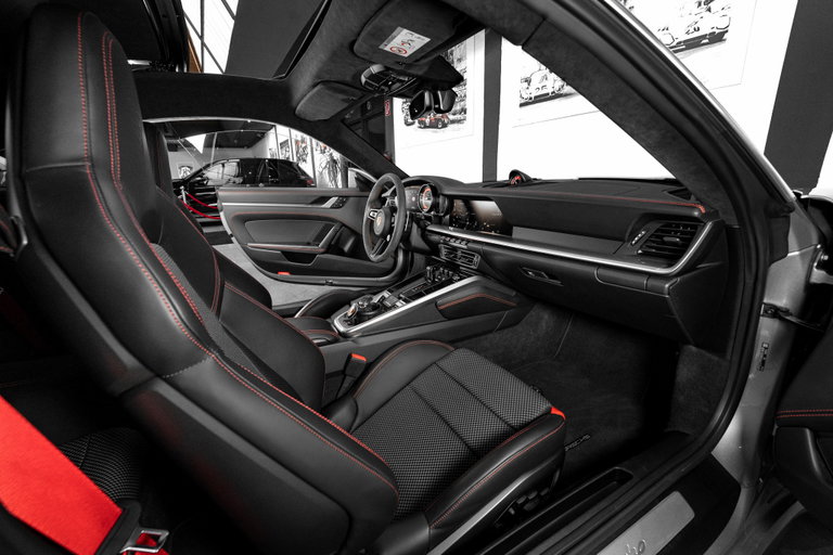 Porsche 992 Turbo