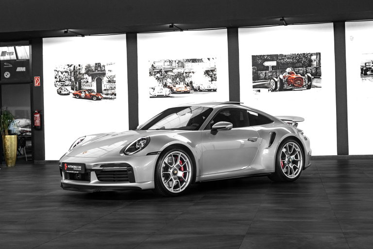 Porsche 992 Turbo
