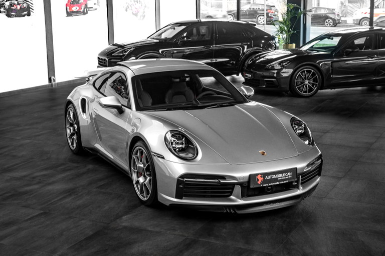 Porsche 992 Turbo