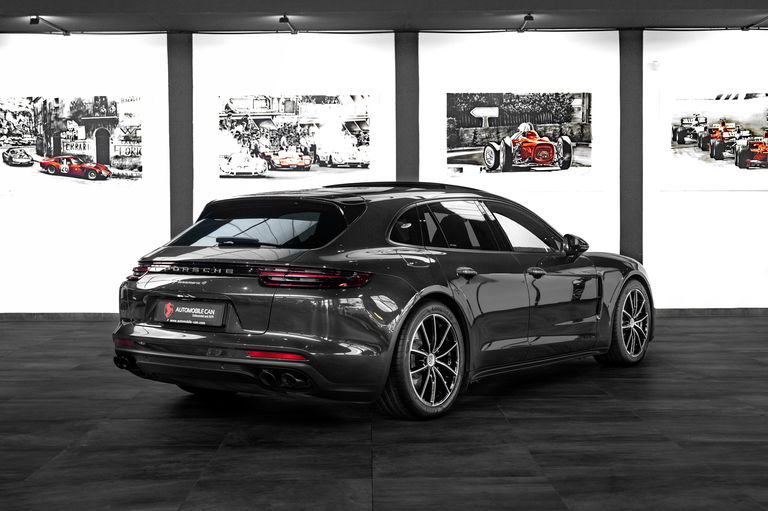 Porsche Panamera 4