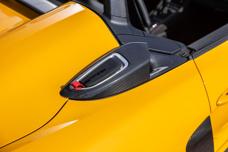 Porsche 718 Spyder RS