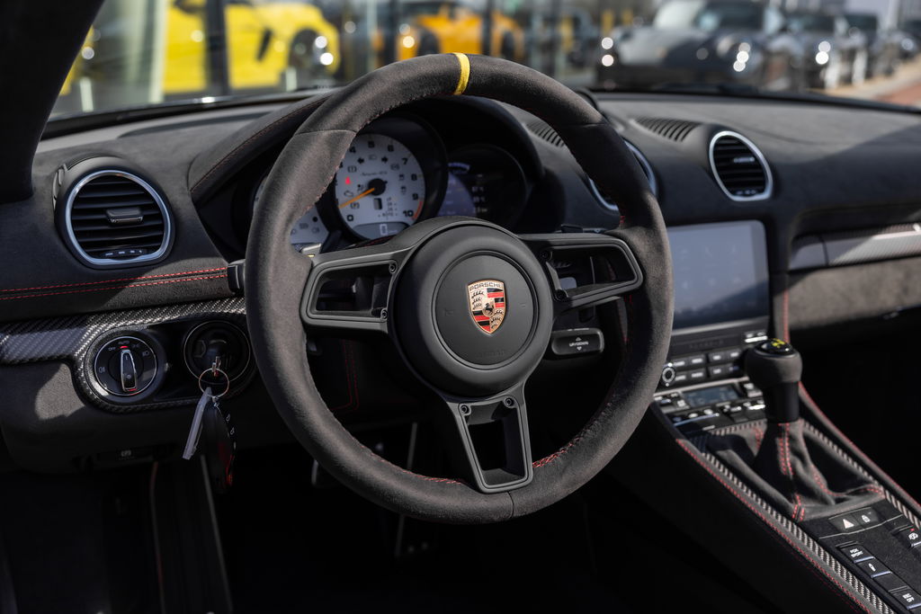 Porsche 718 Spyder RS