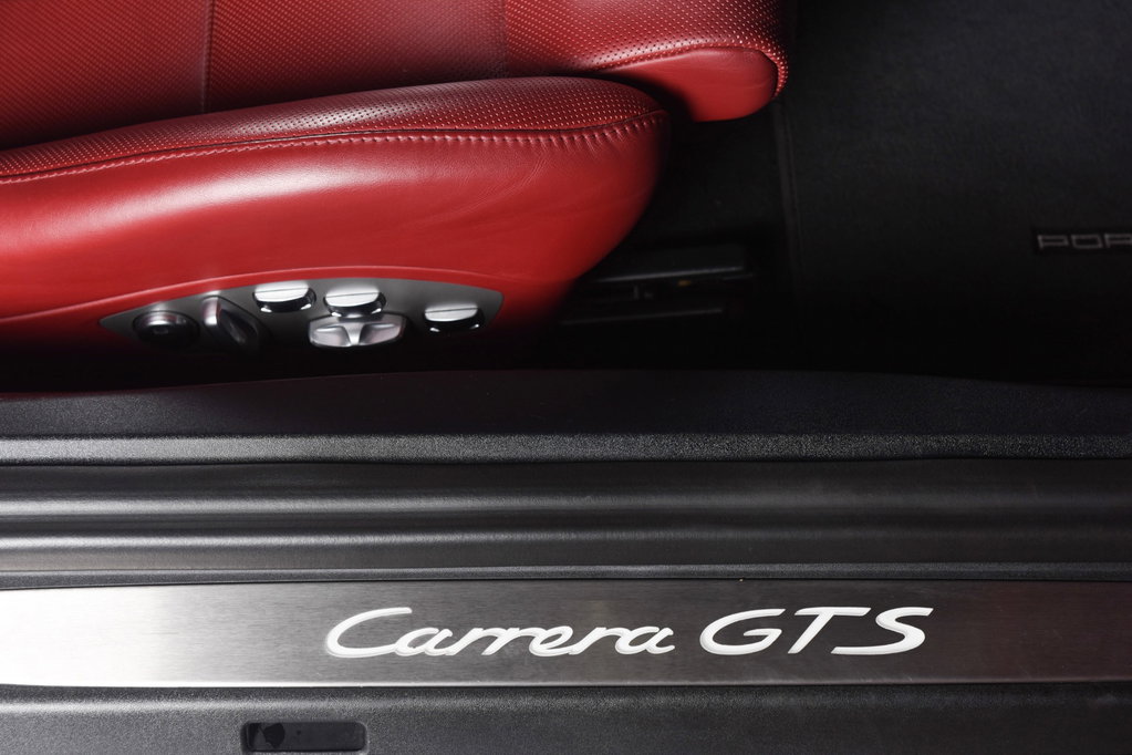 Porsche 991.2 Carrera GTS