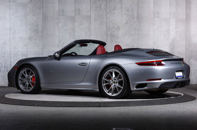 Porsche 991.2 Carrera GTS