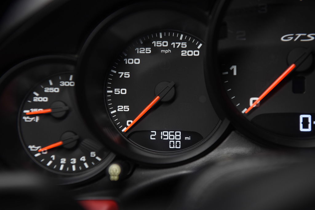 Porsche 991.2 Carrera GTS