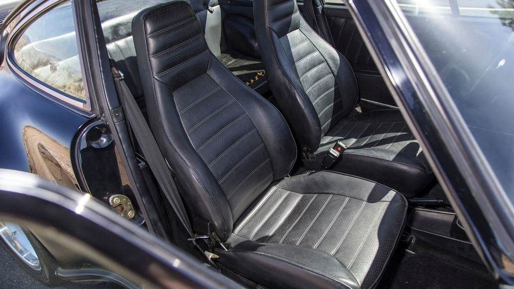 Porsche 911 Turbo 3.3 (US)