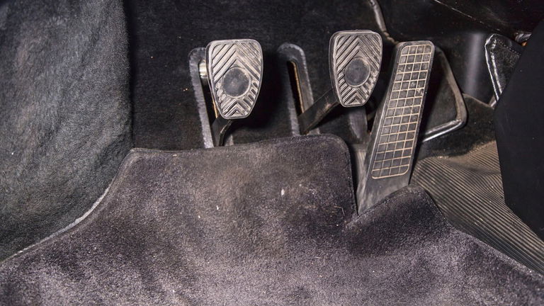 Porsche 911 Turbo 3.3 (US)