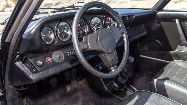 Porsche 911 Turbo 3.3 (US)