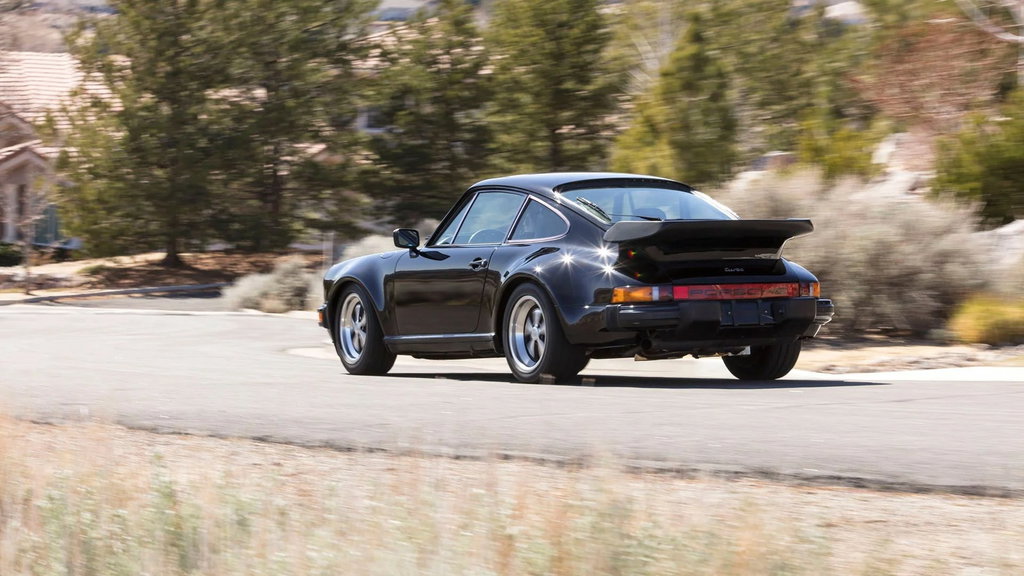 Porsche 911 Turbo 3.3 (US)