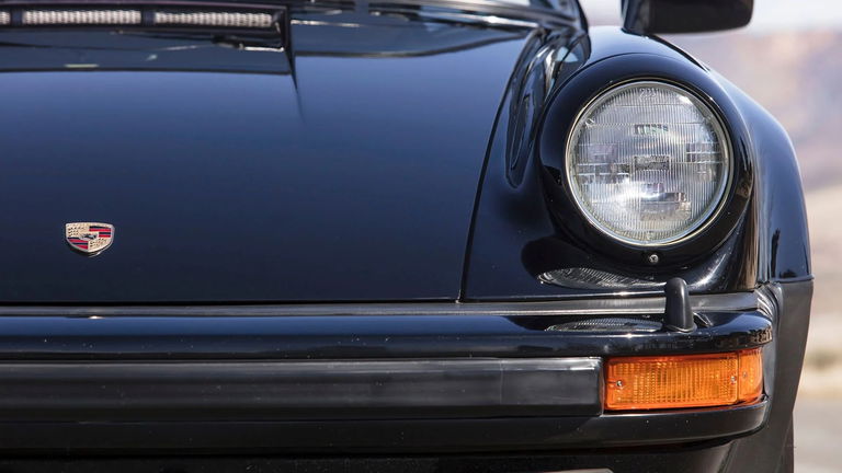 Porsche 911 Turbo 3.3 (US)