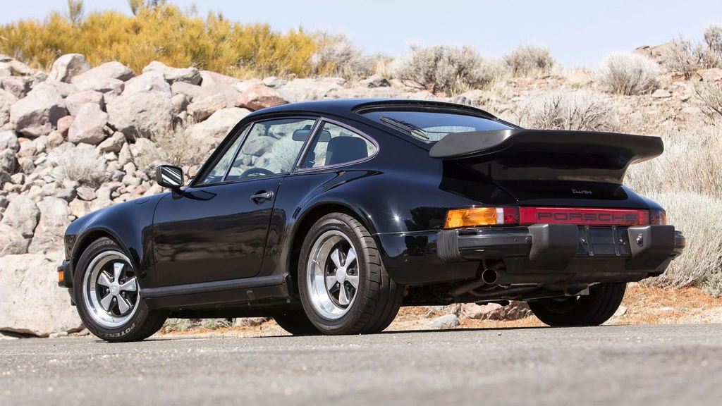 Porsche 911 Turbo 3.3 (US)