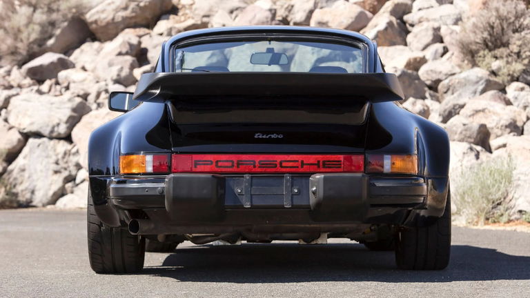 Porsche 911 Turbo 3.3 (US)