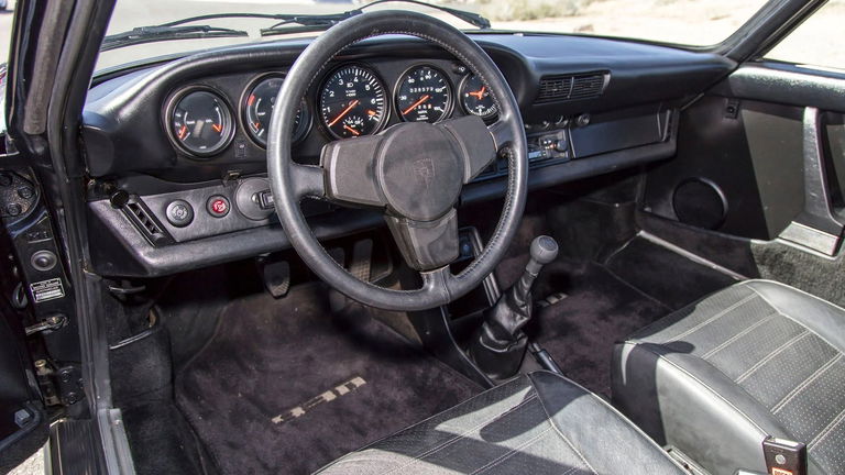 Porsche 911 Turbo 3.3 (US)