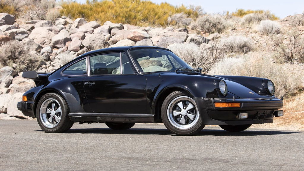 Porsche 911 Turbo 3.3 (US)