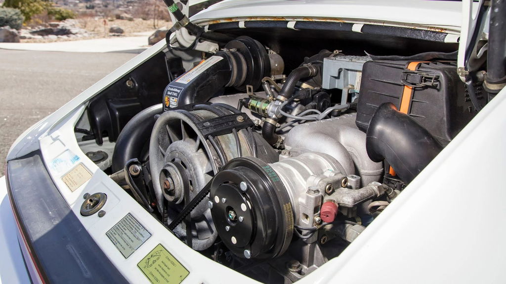 Porsche 911 Carrera 3.2 Speedster (US)