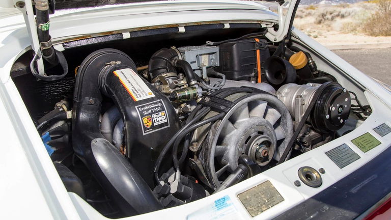 Porsche 911 Carrera 3.2 Speedster (US)