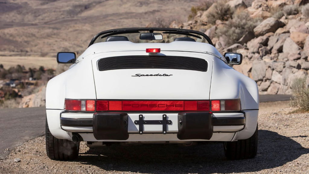 Porsche 911 Carrera 3.2 Speedster (US)